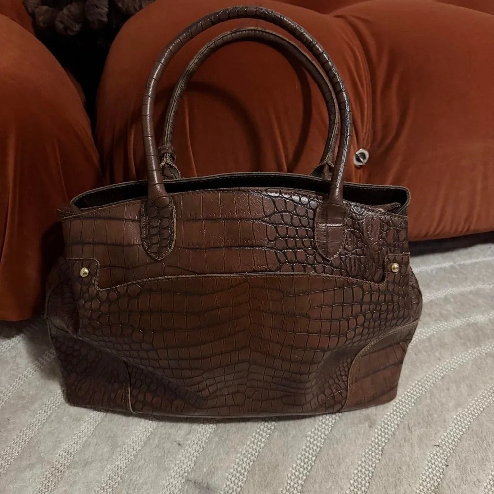 London Fog Women Shoulder Bag Faux Leather Gator Print Boho Chic Retro Casual